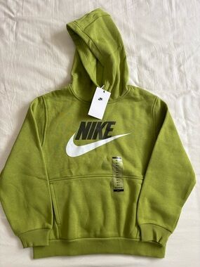 Nike Kids Green Hoodie Pullover Swoosh Logo Size M NWT